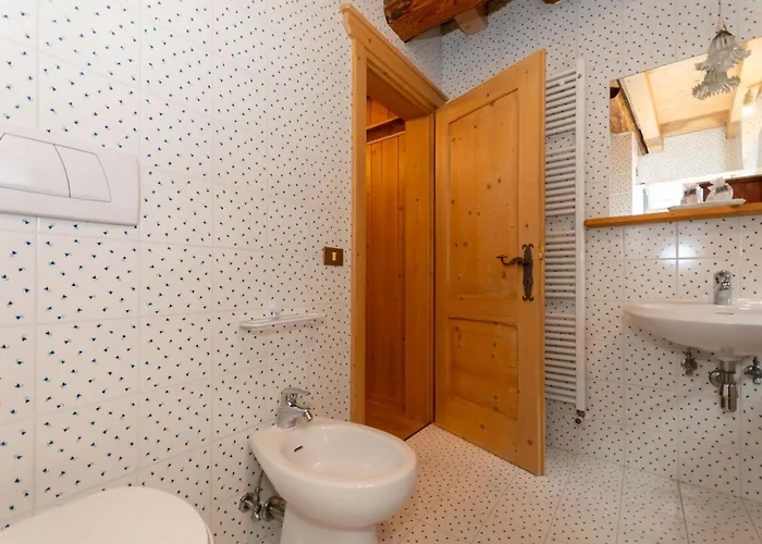 アパート Serrai *